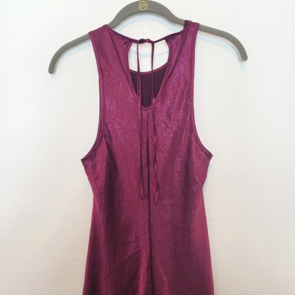 House Of Harlow 1960 Wine Satin Crinkled High-Neck Sleeveless Slip Dress - Picture 7 of 8